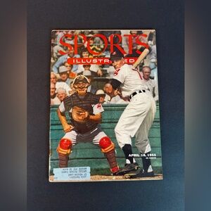 SPORTS ILLUSTRATED MAGAZINE 4/18/1955 W/BASEBALL CARDS